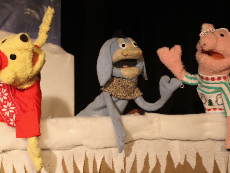 A Winnie-the-Pooh Christmas Tail